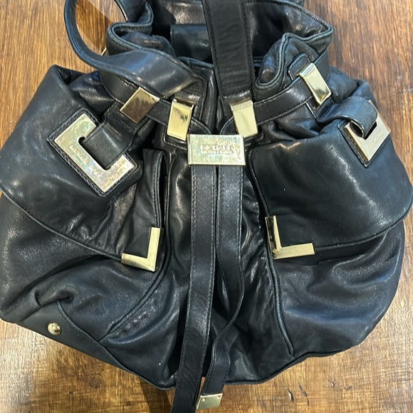 Michael Kors Bucket Bag - Picture 5 of 9